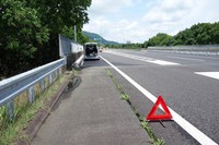 『高速道路』で車が故障した結果ｗｗｗ